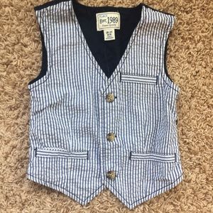 18-24m boys seersucker dress vest.